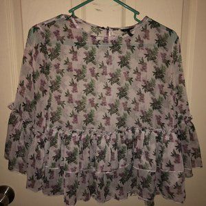 Buffalo Ruffled Floral Woman's Top (S)